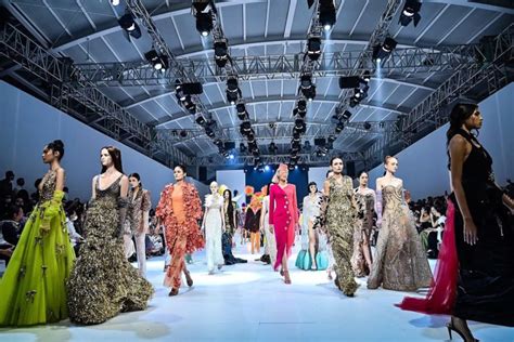 Die Jakarta Fashion Week: Ein Schaufenster für innovative indonesische Mode und die globale Durchsetzung einer neuen Ära des nachhaltigen Designs