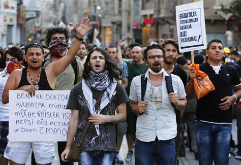 Der Gezi-Park Protest: Eine Welle der Unzufriedenheit über soziale Ungleichheit und politische Repression